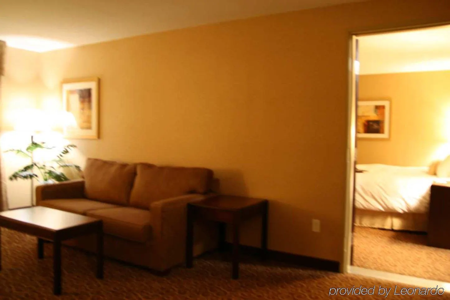 Hampton Inn & Suites By Hilton Edmonton International Airport Leduc 3*,  Kanada