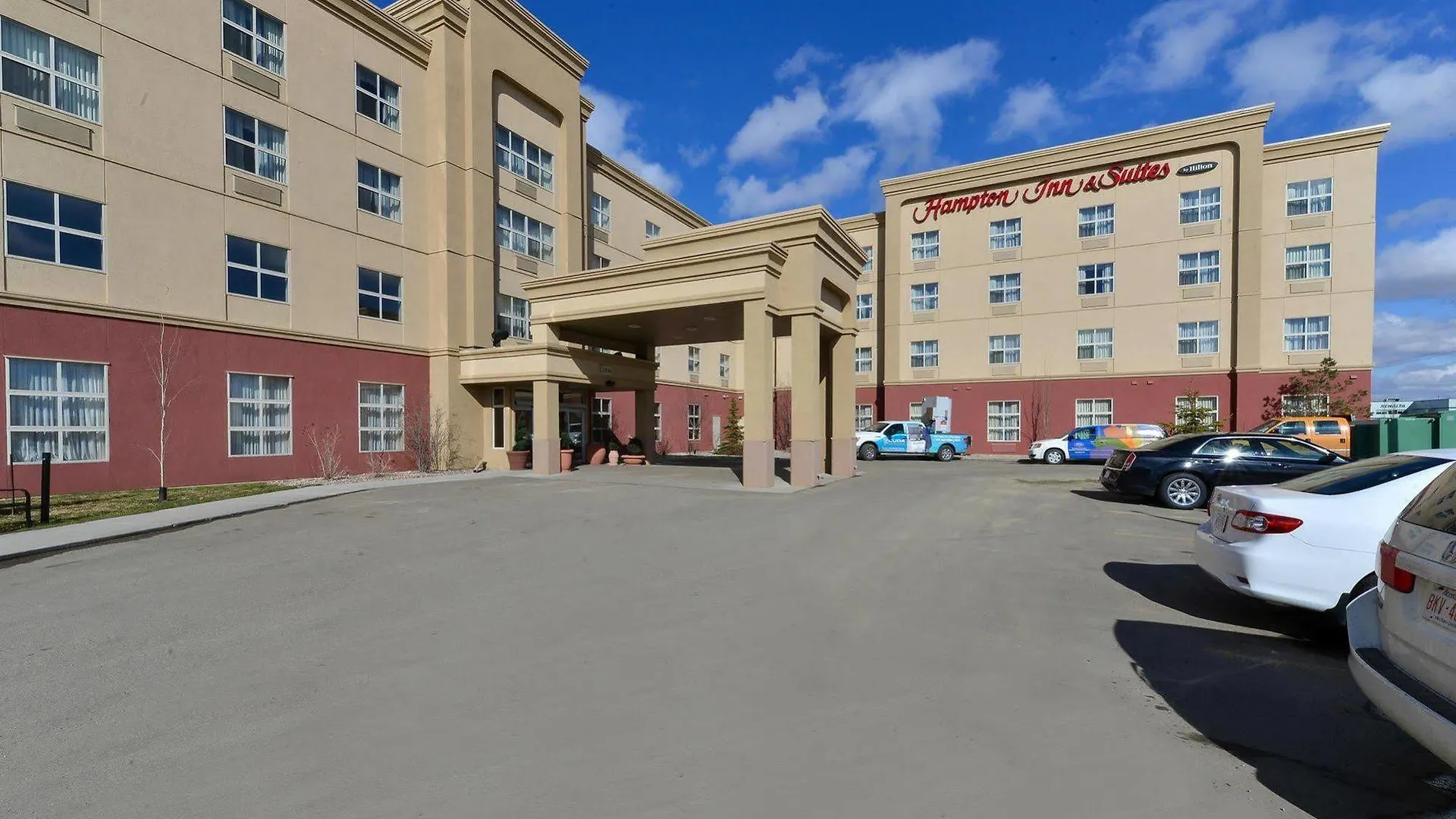 Hampton Inn & Suites By Hilton Edmonton International Airport Leduc 3*,