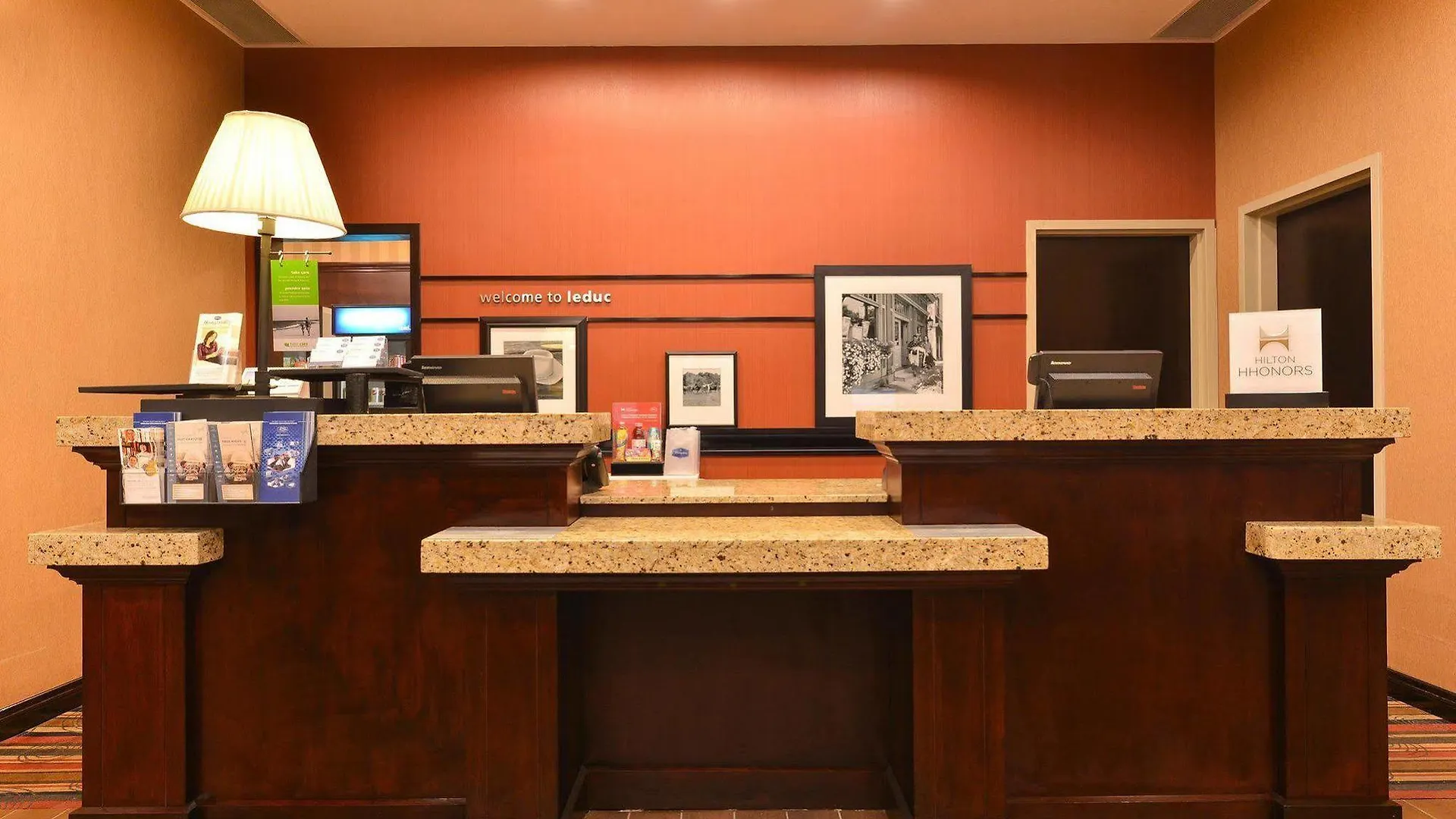 Hampton Inn & Suites By Hilton Edmonton International Airport Leduc Hotel