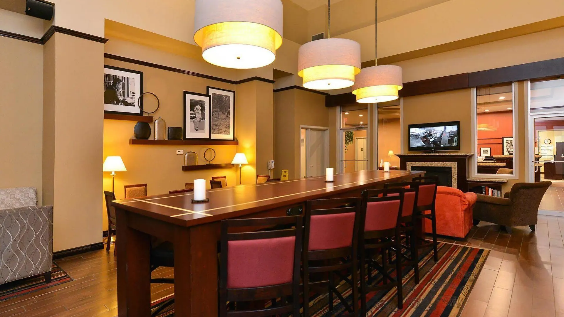 *** Hotel Hampton Inn & Suites By Hilton Edmonton International Airport Leduc Kanada
